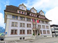 012 Schwyz -Regierungsgebäude &ndash; &copy; Annette Probst-Weise (Eberhardt TRAVEL)