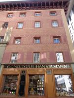 Konditorei Hanselmann, St. Moritz, Schweiz &ndash; &copy; Saskia Pinnow (Eberhardt TRAVEL)