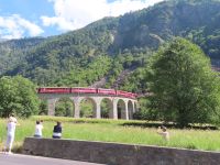 031 Fahrt über nach Tirano - Kreisviadukt in Brusio &ndash; &copy; Annette Probst-Weise (Eberhardt TRAVEL)