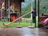 217 Zermatt - Raclettabend auf Furi &ndash; &copy; Annette Probst-Weise (Eberhardt TRAVEL)
