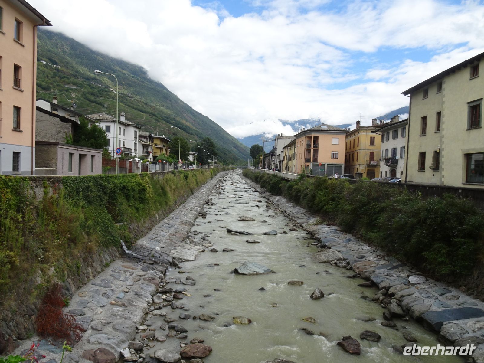 Tirano, Fluss Adda ... &ndash; &copy; Hartwig Köllner (Eberhardt TRAVEL)