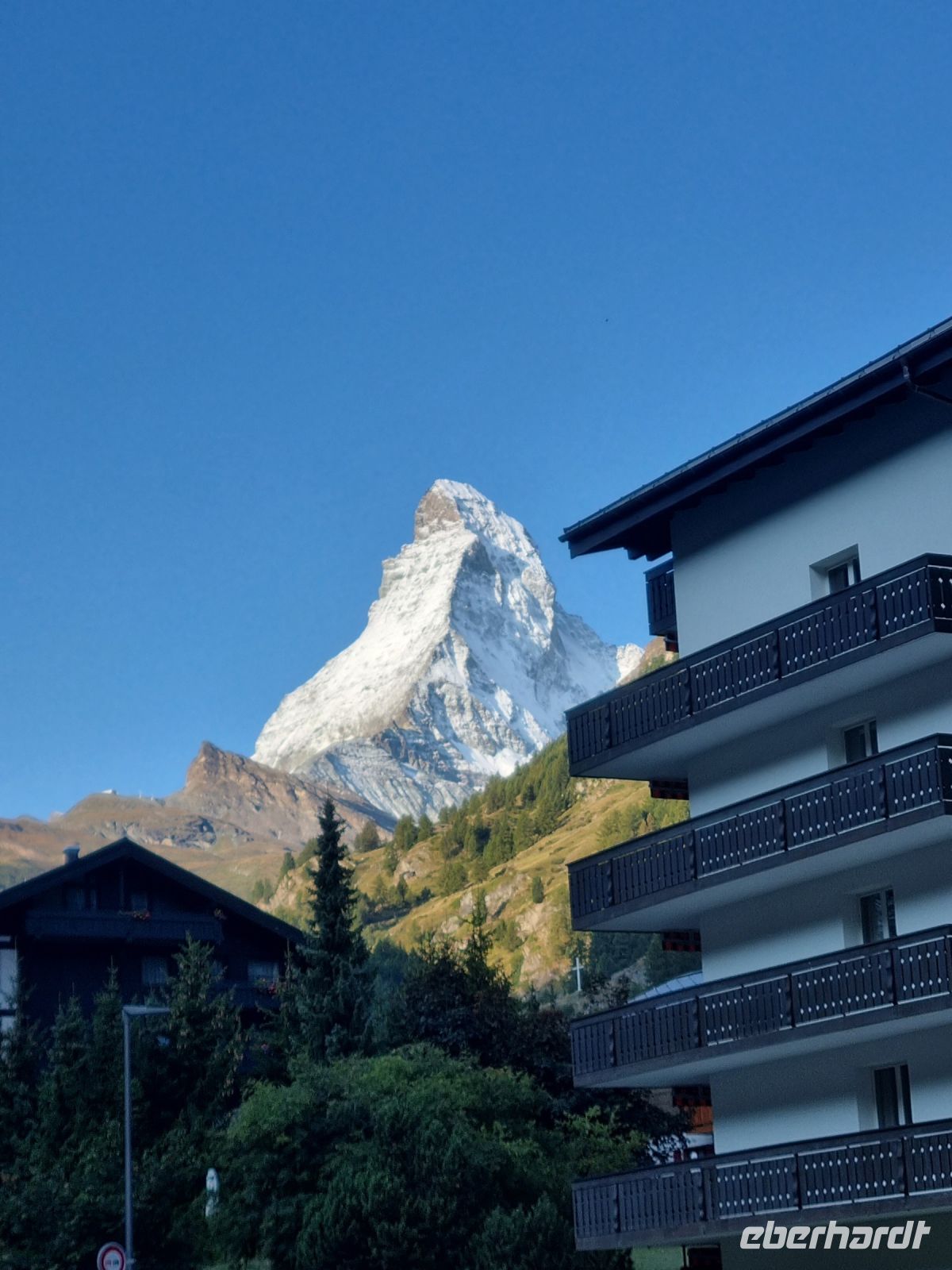 Abschied von Zermatt... (Matterhorn)  &ndash; &copy; Katrin Deutschbein (Eberhardt TRAVEL)