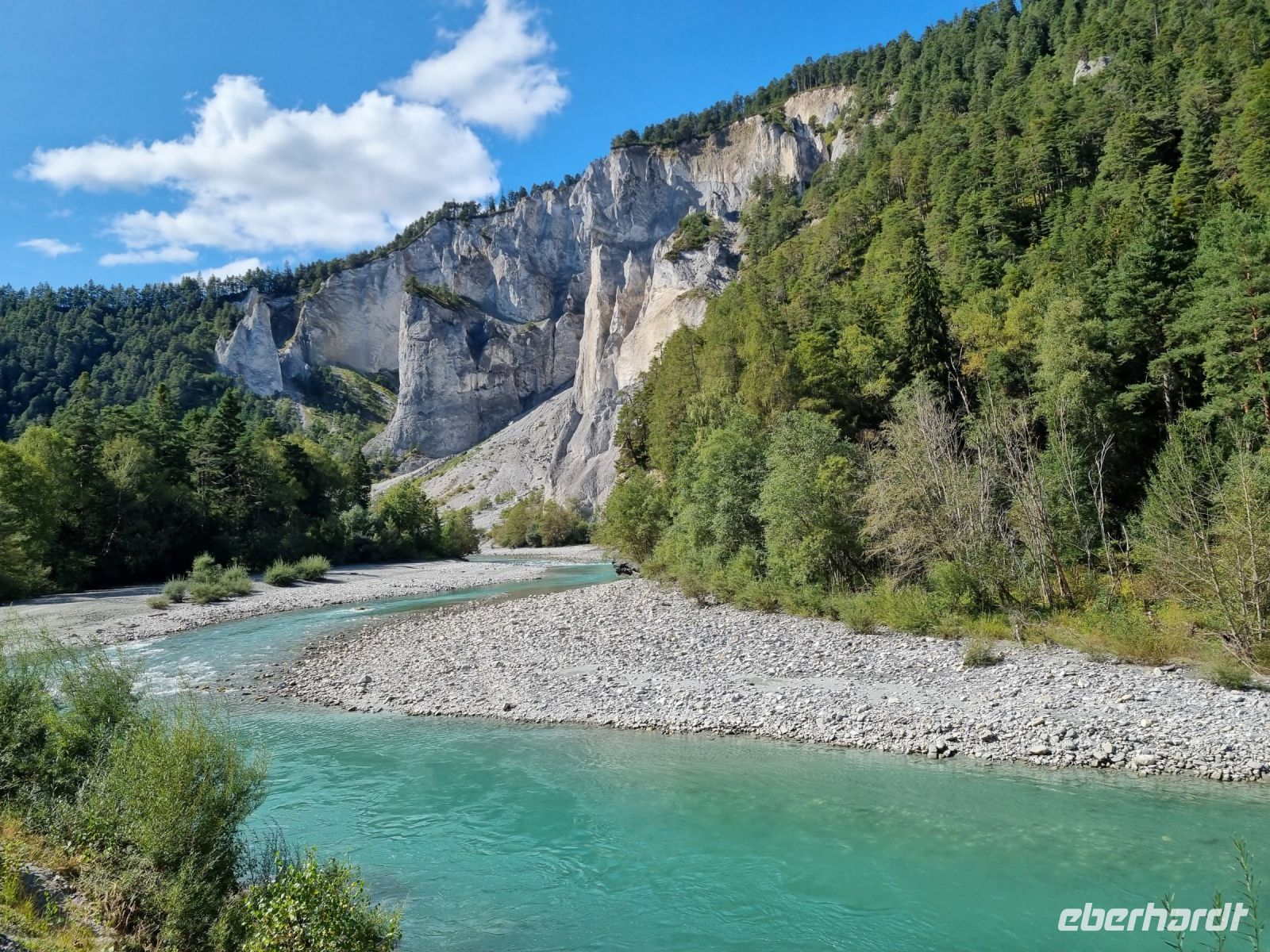 Fahrt mit dem Glacier-Express... - von Disentis nach Chur (Rheinschlucht) &ndash; &copy; Katrin Deutschbein (Eberhardt TRAVEL)