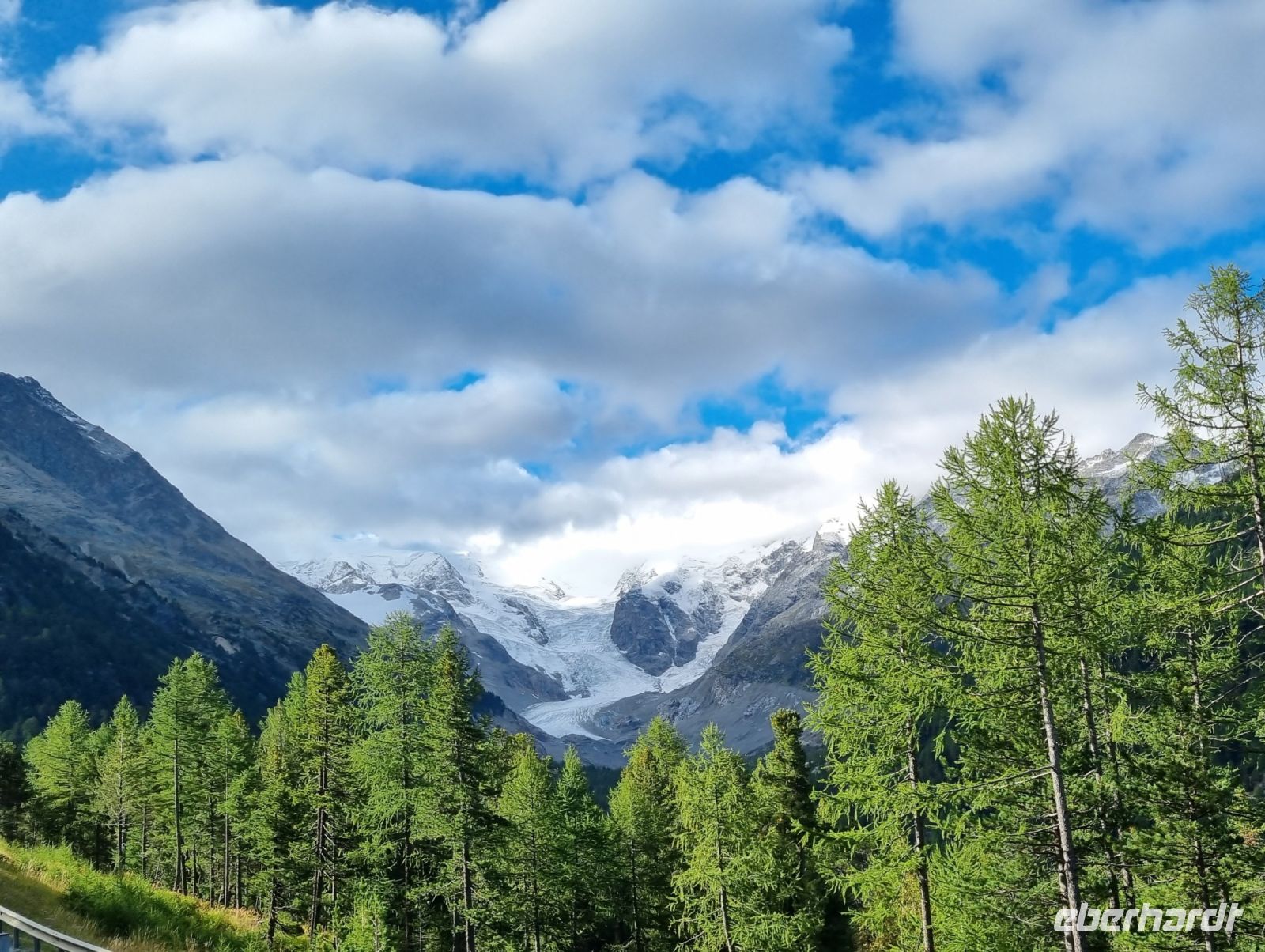 Fahrt mit dem Bernina-Express... - Morteratsch-Gletscher  &ndash; &copy; Katrin Deutschbein (Eberhardt TRAVEL)