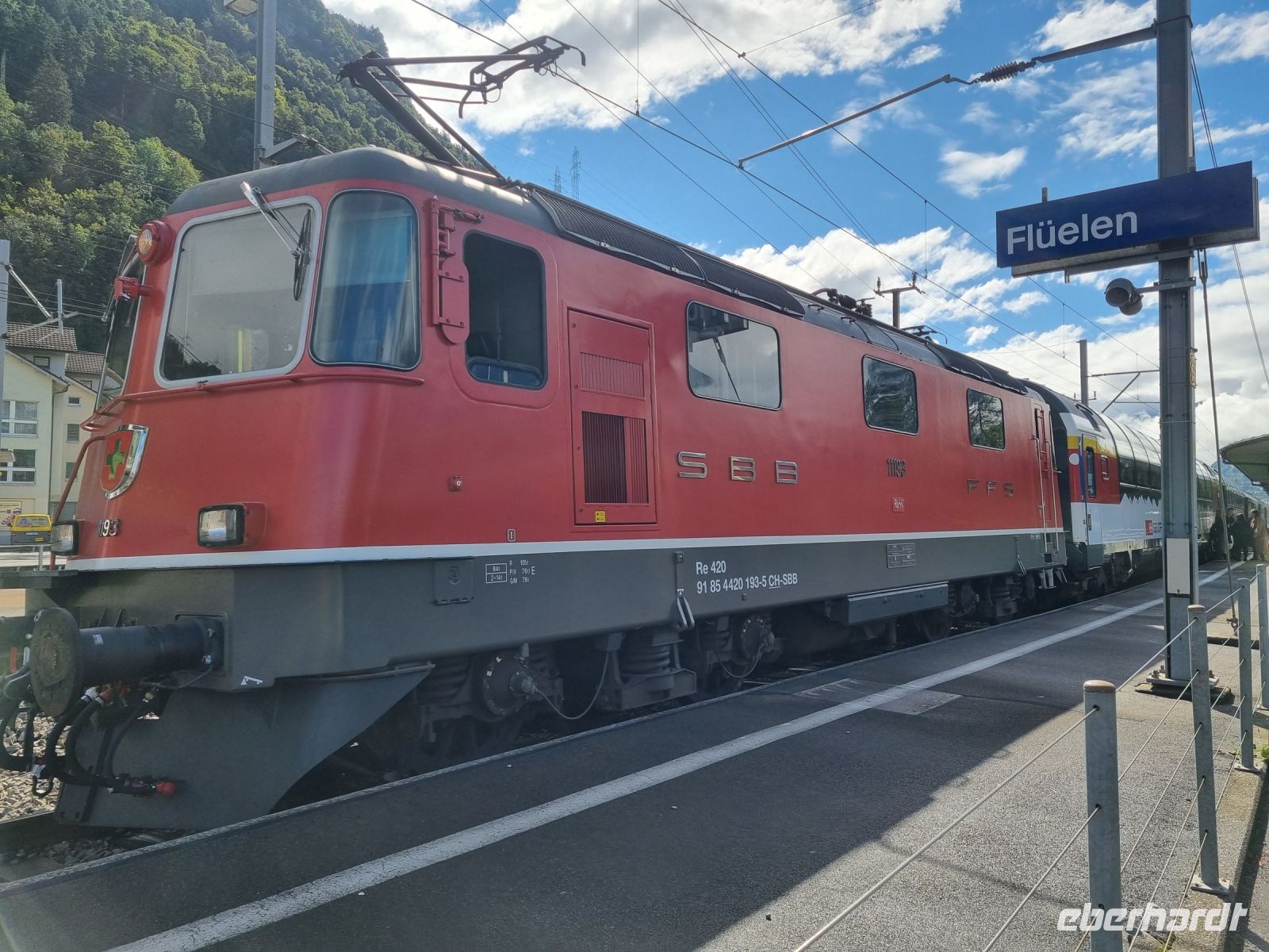 Gotthard Panorama Express in Flüelen  &ndash; &copy; Katrin Deutschbein (Eberhardt TRAVEL)