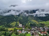 Fahrt mit dem Gotthard Panorama Express von Lugano nach Flüelen... (Kirche von Wassen) &ndash; &copy; Katrin Deutschbein (Eberhardt TRAVEL)