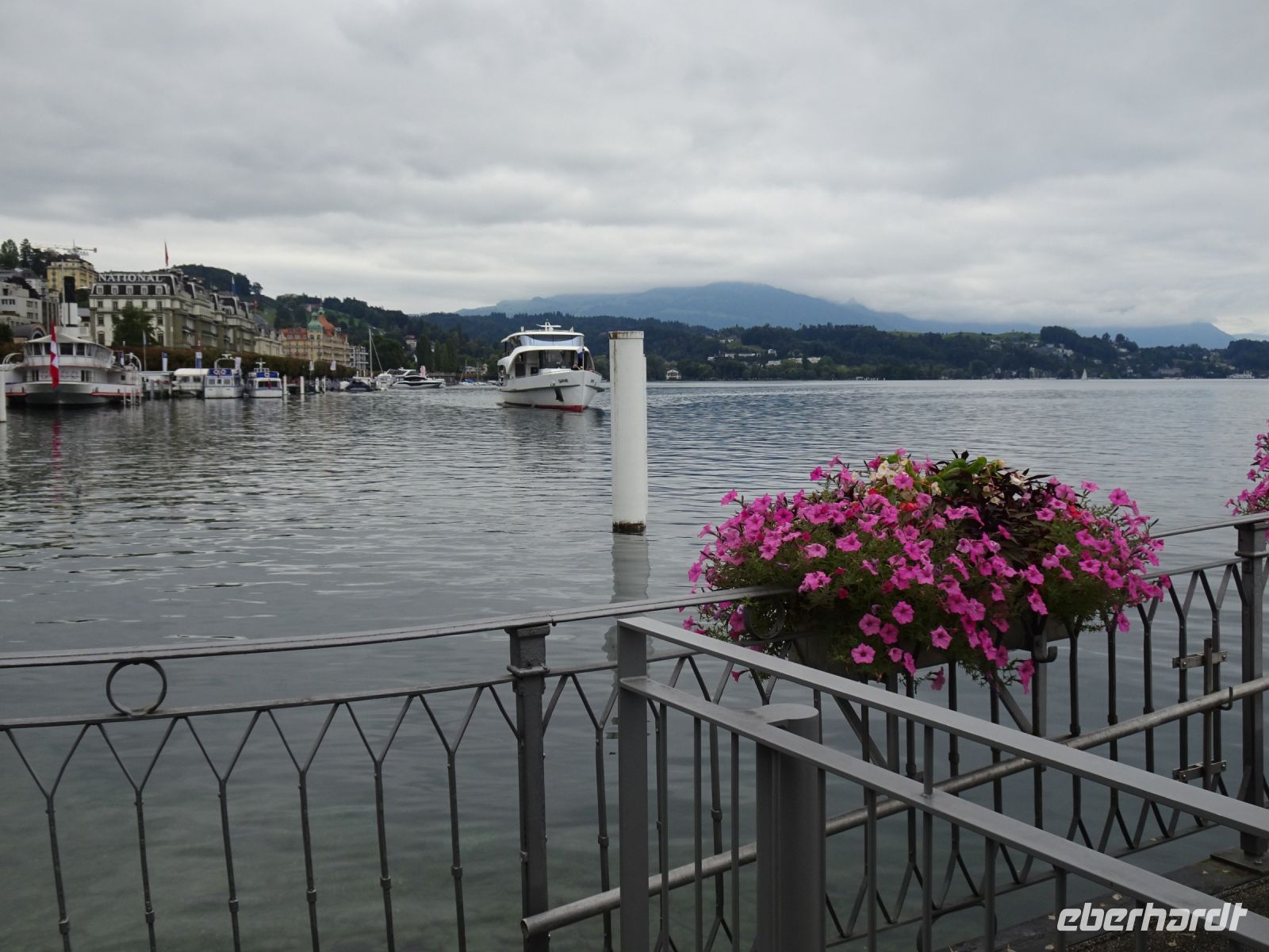 Luzern - Schifffahrt auf dem Vierwaldstätter See &ndash; &copy; Hartwig Köllner (Eberhardt TRAVEL)