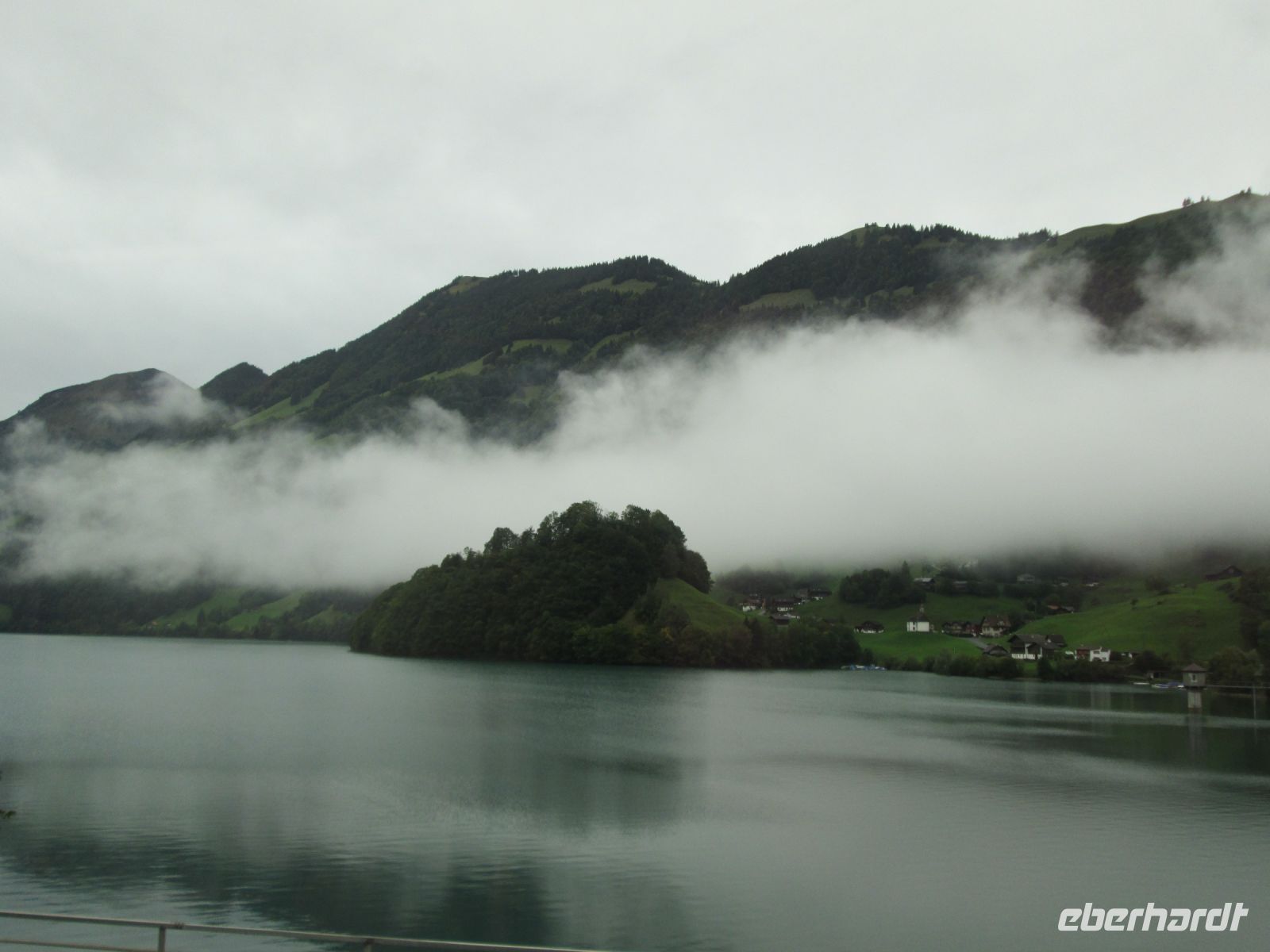 Lungerer See &ndash; &copy; Heike Heinen (Eberhardt TRAVEL)