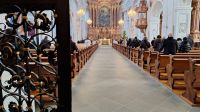 Gottesdienst in der Jesuitenkirche &ndash; &copy; Andreas Kunzmann (Eberhardt TRAVEL)