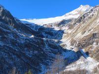 040 Fahrt mit dem Bernina Express - Piz Palü mit Palügletscher &ndash; &copy; Annette Probst-Weise (Eberhardt TRAVEL)