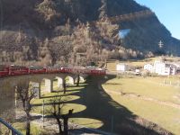 059 Fahrt mit dem Bernina Express - Kreisviadukt Brusio &ndash; &copy; Annette Probst-Weise (Eberhardt TRAVEL)