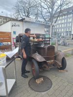 419 Basler Fasnacht - Origineller Grill &ndash; &copy; Annette Probst-Weise (Eberhardt TRAVEL)