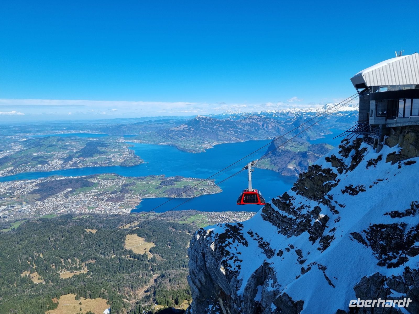 Pilatus - Blick zum Vierwaldstättersee  &ndash; &copy; Katrin Deutschbein (Eberhardt TRAVEL)