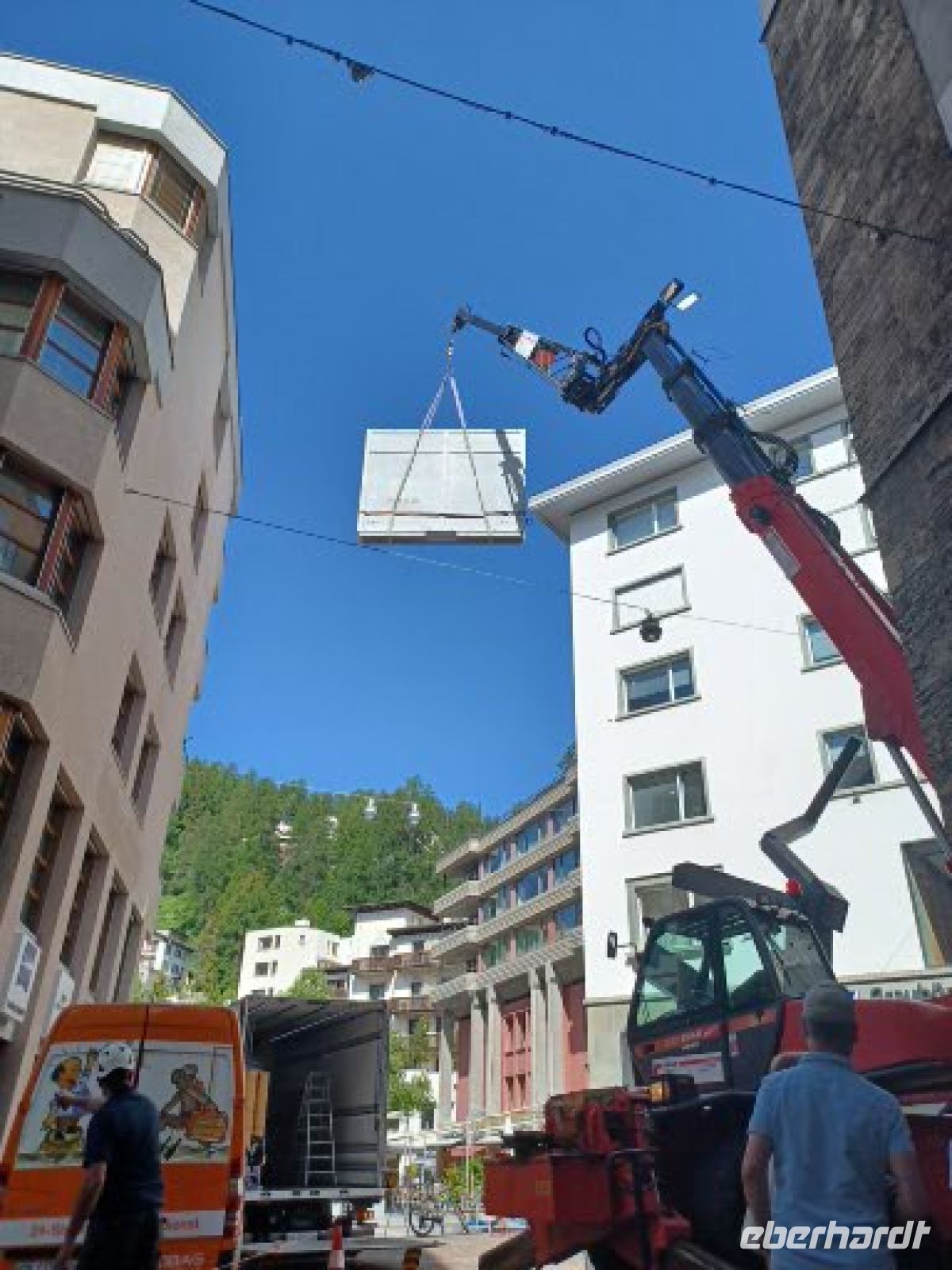 St. Moritz: gebaut werden darf im Zentrum nur bis zum Sommersaisonstart &ndash; &copy; Ute Solf (Eberhardt TRAVEL)