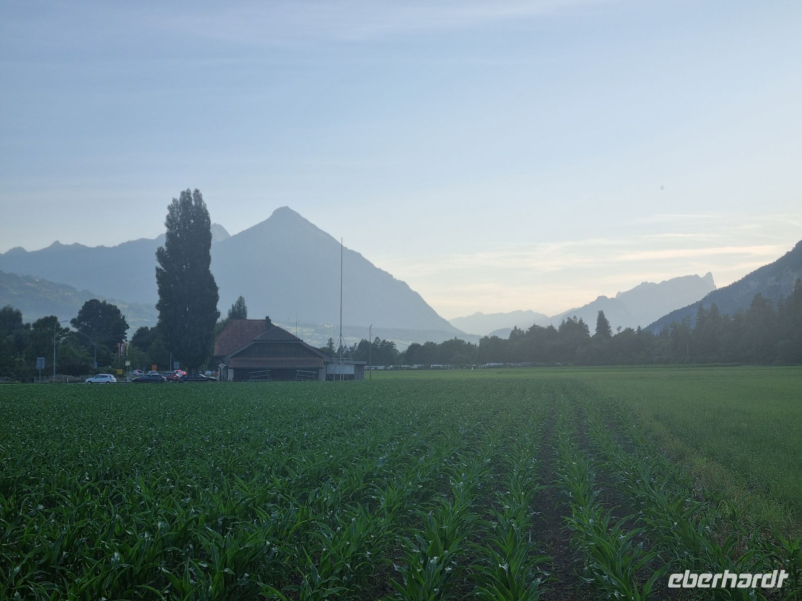 Blick zum Niesen... &ndash; &copy; Katrin Deutschbein (Eberhardt TRAVEL)