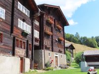 347 Fahrt durch das Goms - Niederwald &ndash; &copy; Annette Probst-Weise (Eberhardt TRAVEL)