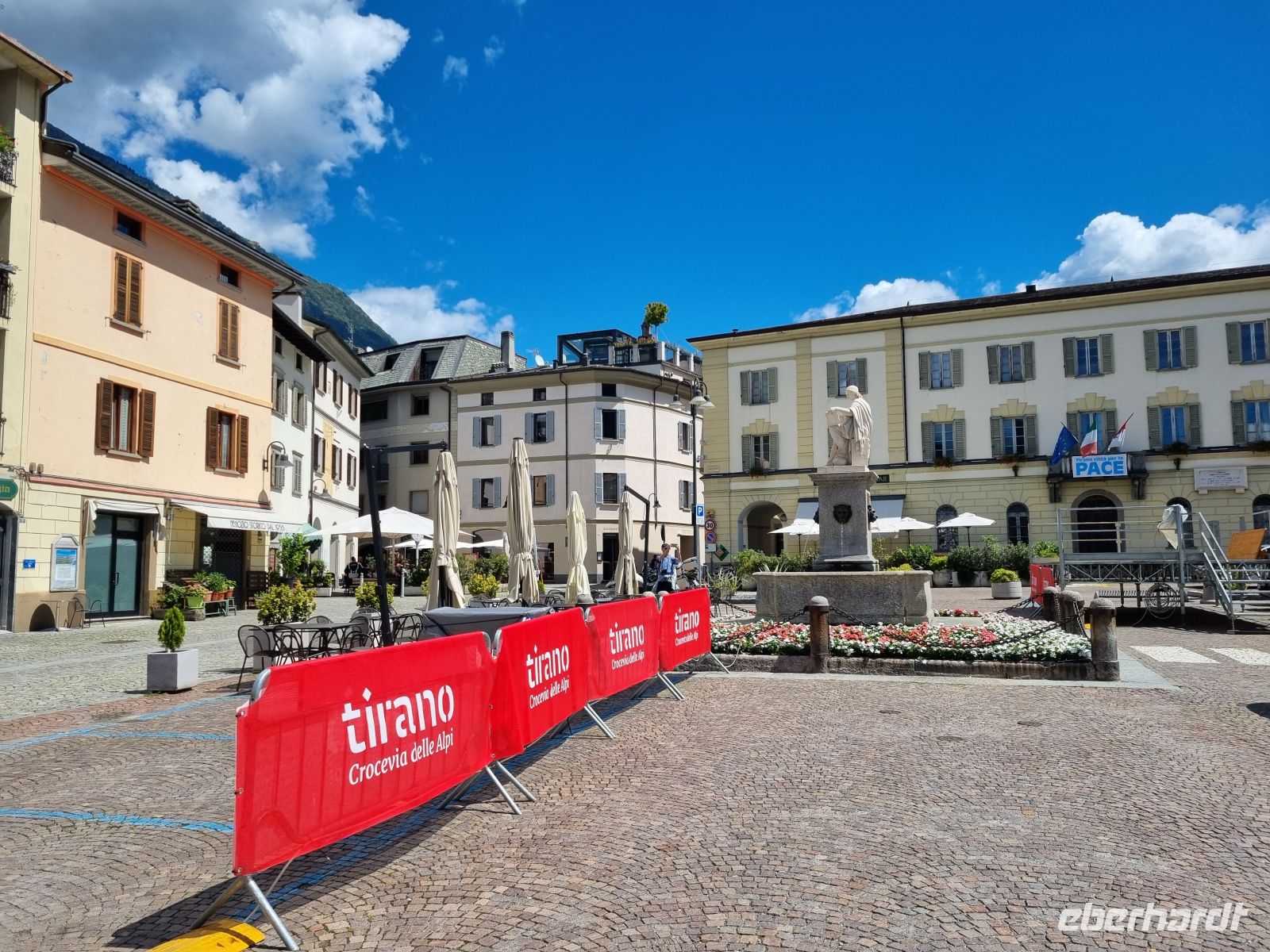 Tirano - Altstadt (Piazza Cavour) &ndash; &copy; Katrin Deutschbein (Eberhardt TRAVEL)