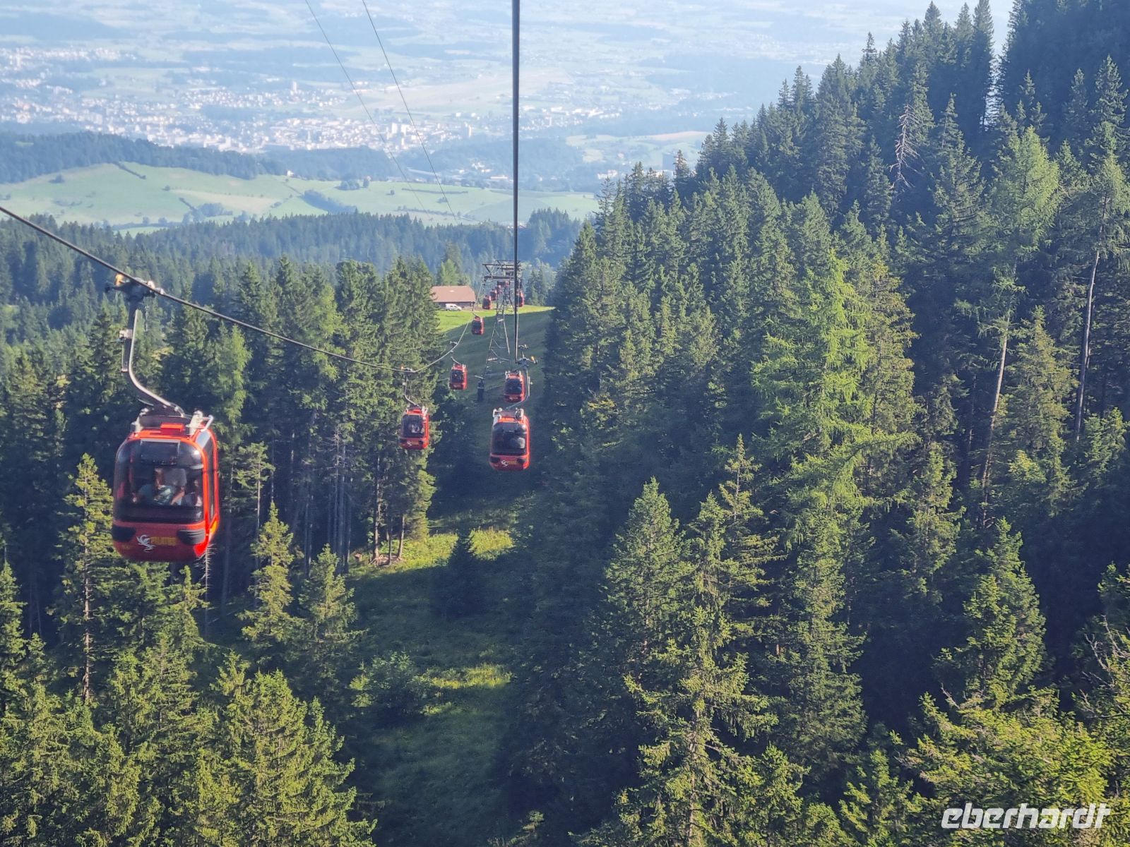 Pilatus-Umlaufbahn nach Kriens &ndash; &copy; Katrin Deutschbein (Eberhardt TRAVEL)