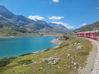 Fahrt mit dem Bernina-Express (Lago Bianco) &ndash; &copy; Katrin Deutschbein (Eberhardt TRAVEL)