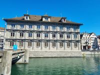Zürich (Rathaus) &ndash; &copy; Katrin Deutschbein (Eberhardt TRAVEL)