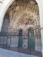 132 Bern - Münsterportal mit der Darstellung des Jüngsten Gerichts &ndash; &copy; Annette Probst-Weise (Eberhardt TRAVEL)