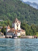 159 Schifffahrt auf dem Thunersee - Schloss Oberhofen &ndash; &copy; Annette Probst-Weise (Eberhardt TRAVEL)