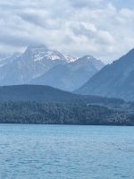 160 Schifffahrt auf dem Thunersee - Schloss Oberhofen &ndash; &copy; Annette Probst-Weise (Eberhardt TRAVEL)