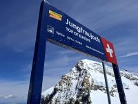 auf dem Jungfraujoch... (Mönch) &ndash; &copy; Katrin Deutschbein (Eberhardt TRAVEL)