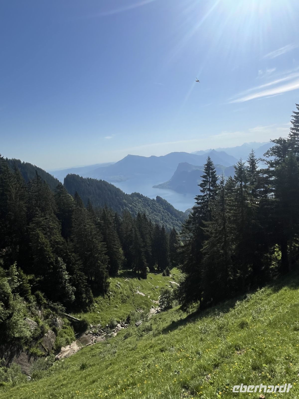 Pilatus - Blick Vierwaldstättersee &ndash; &copy; Renate Grafe (Eberhardt TRAVEL)