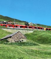 075 Fahrt mit dem Glacier Express - Oberalppass &ndash; &copy; Annette Probst-Weise (Eberhardt TRAVEL)