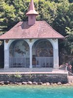 186 Schifffahrt auf dem Vierwaldstättersee - Tellskapelle an der Tellsplatte &ndash; &copy; Annette Probst-Weise (Eberhardt TRAVEL)