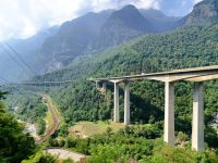 Reise im Gotthard-Express, im Tessin &ndash; &copy; Steffen Mucke (Eberhardt TRAVEL)