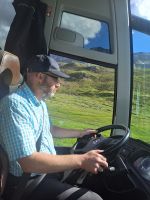Busfahrer Marco &ndash; &copy; Gisela Hohlfeld (Eberhardt TRAVEL)