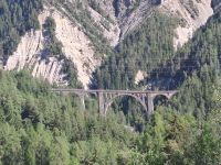 Wiesner - Viatukt im Landwassertal &ndash; &copy; Gisela Hohlfeld (Eberhardt TRAVEL)