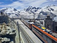 Gornergratbahn-Bahnhof &ndash; &copy; Gisela Hohlfeld (Eberhardt TRAVEL)