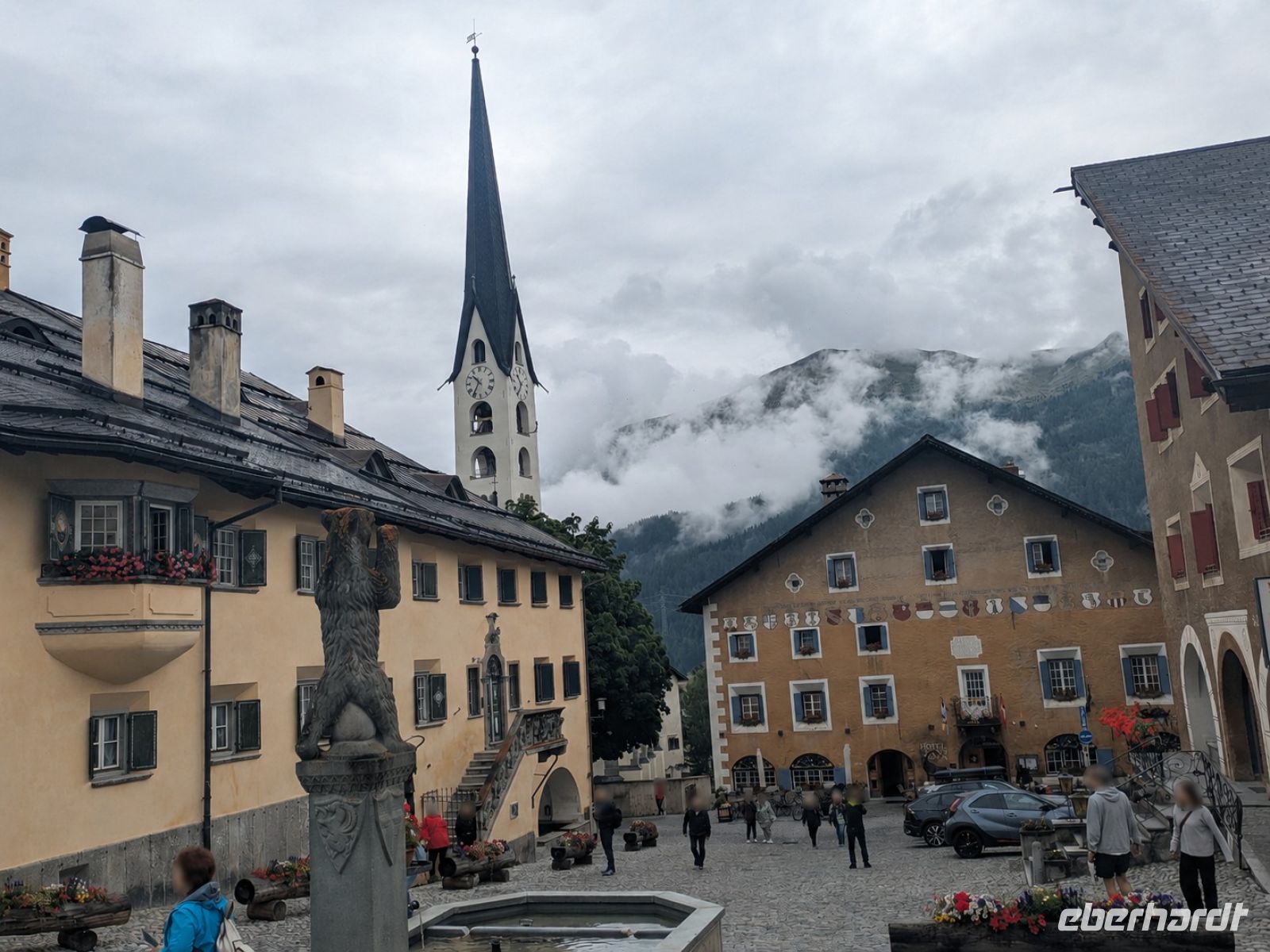 Zuoz - ein typisches schweizer Bergdorf 1 &ndash; &copy; Günter Thomas Menzel (Eberhardt TRAVEL)