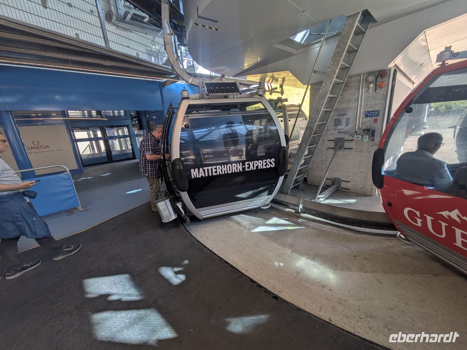 mit dem Matterhornexpress auf die Furialp &ndash; &copy; Günter Thomas Menzel (Eberhardt TRAVEL)