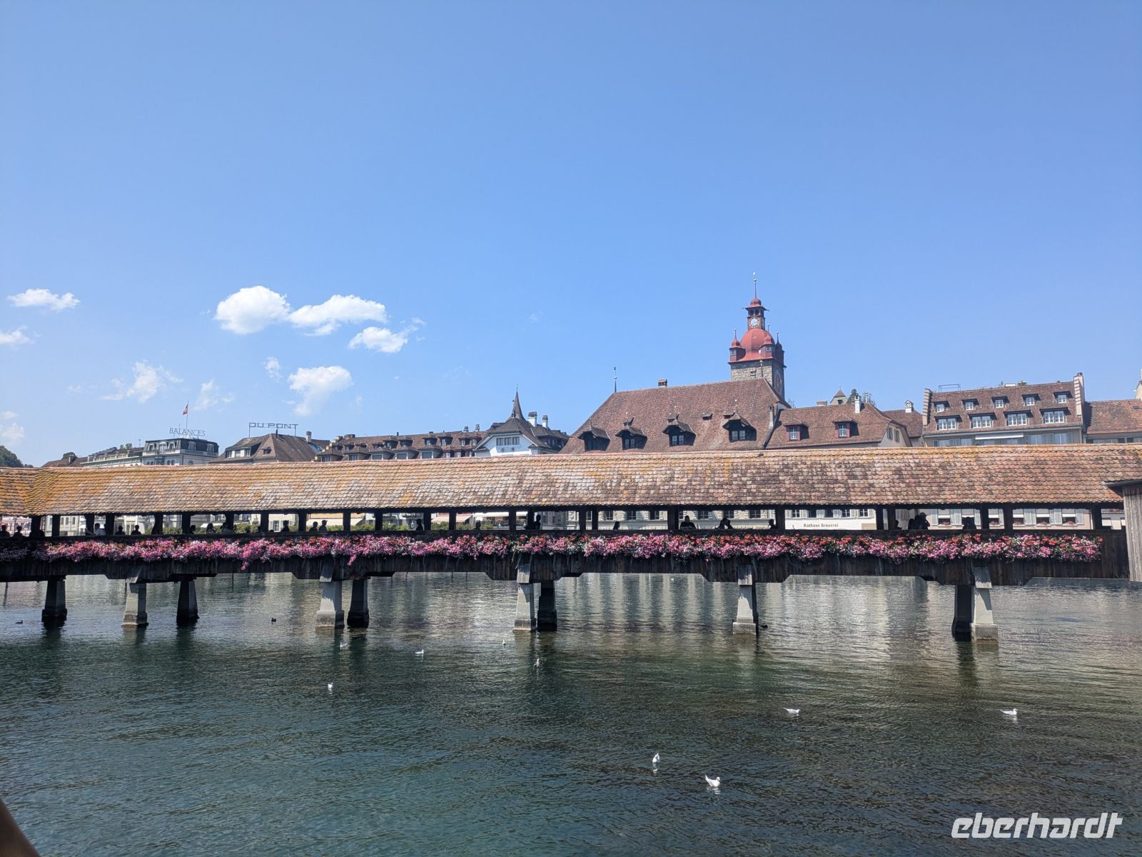 die zum Weltkulturerbe gehörende Kapellbrücke in Luzern &ndash; &copy; Günter Thomas Menzel (Eberhardt TRAVEL)