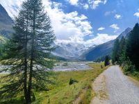 Spaziergang im Val Roseg &ndash; &copy; Steffen Mucke (Eberhardt TRAVEL)