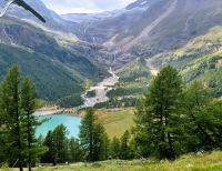 Fahrt mit dem Bernina-Express  (Halt bei Alp Grüm) &ndash; &copy; Steffen Mucke (Eberhardt TRAVEL)