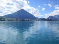 Niesen und Thunersee &ndash; &copy; Heike Heinen (Eberhardt TRAVEL)