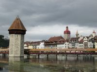 Luzern: Kapellbrücke und Wasserturm