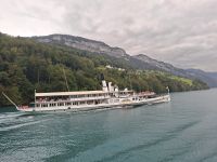 Schifffahrt auf dem Vierwaldstättersee (Begegnung mit dem ältesten Schaufelraddampfer 