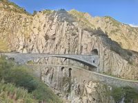 Schöllenenschlucht (Teufelsbrücke) &ndash; &copy; Katrin Deutschbein (Eberhardt TRAVEL)