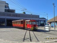Bahnhof Vitznau (Nostalgiewagen der Rigi-Bahn) &ndash; &copy; Katrin Deutschbein (Eberhardt TRAVEL)