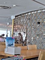095 Ausflug auf das Schilthorn - Restaurant auf dem Gipfel mit dem Gitter aus dem James Bond Film &ndash; &copy; Annette Probst-Weise (Eberhardt TRAVEL)