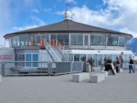 102 Ausflug auf das Schilthorn - Auf dem Gipfel - Gipfelgebäude &ndash; &copy; Annette Probst-Weise (Eberhardt TRAVEL)