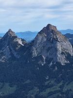 190 Ausflug auf den Stoos - auf dem Fronalpstock - Blick zu den Mythen &ndash; &copy; Annette Probst-Weise (Eberhardt TRAVEL)