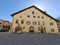 Engadin-Rundfahrt (Zuoz - Plaz mit Planta-Haus)