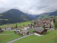Fahrt mit dem Glacier-Express... (Sedrun)